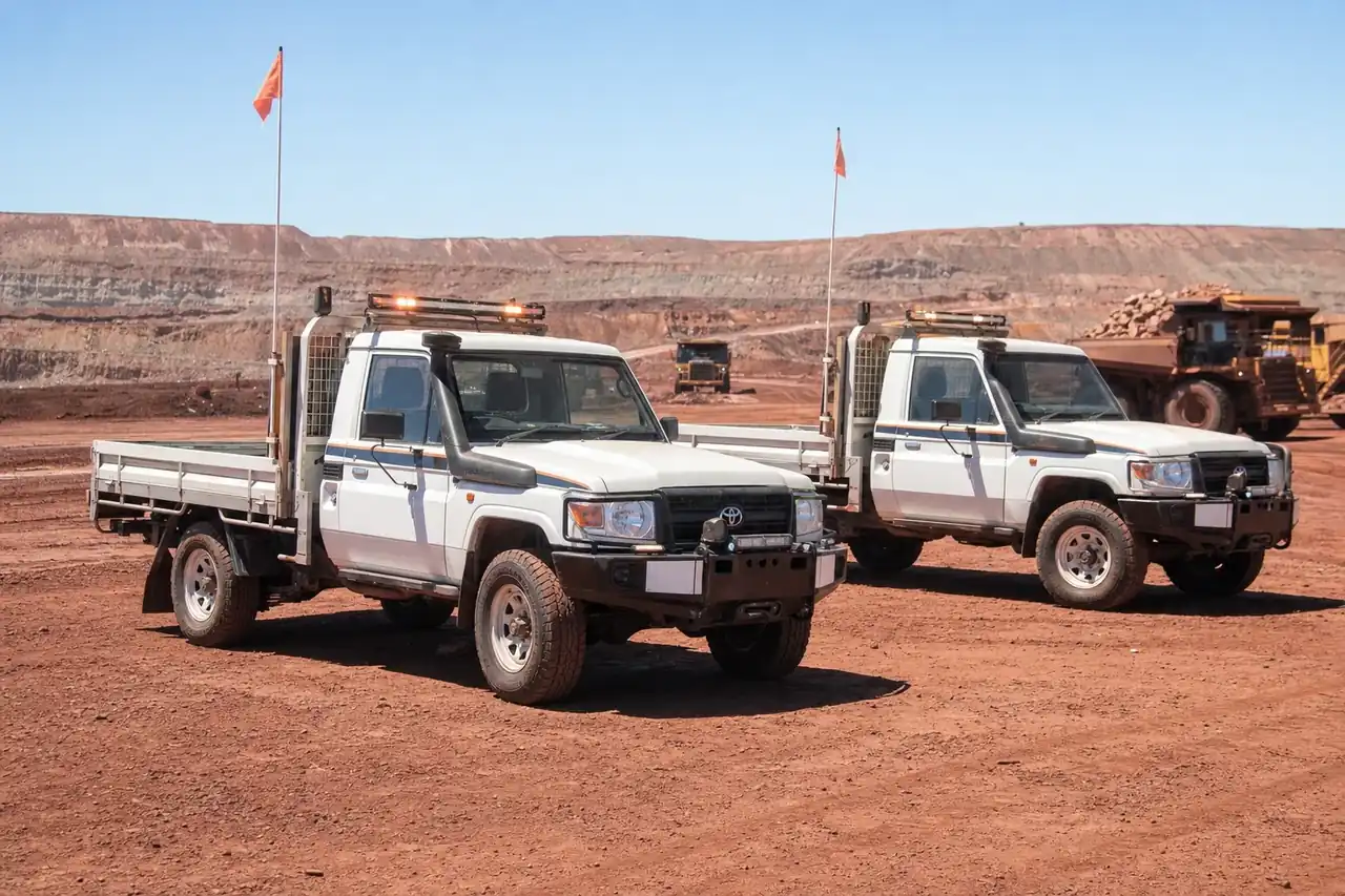 Mine-spec LandCruiser hotshot utes on a Pilbara mine site, WA